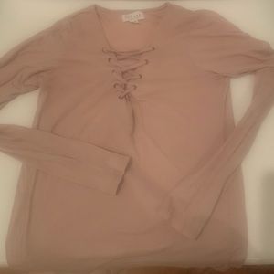 Criss cross long sleeve tee